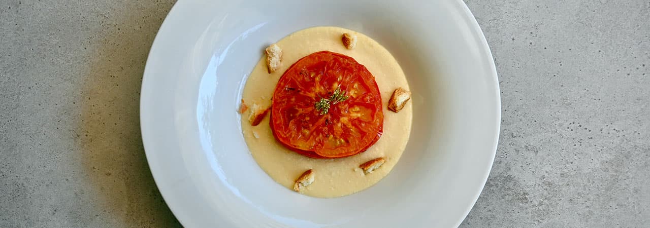 Taralli cream with grilled tomatoes
